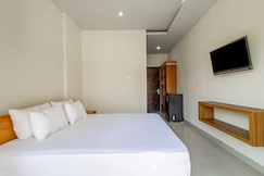 Collection O Near Seminyak Beach Formerly The Kumpi Hotel