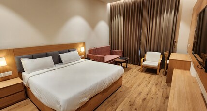 Hotel Gorbandh - 800 Mtr. away from Railway Station & Bus Stand Room Type - Superior Room