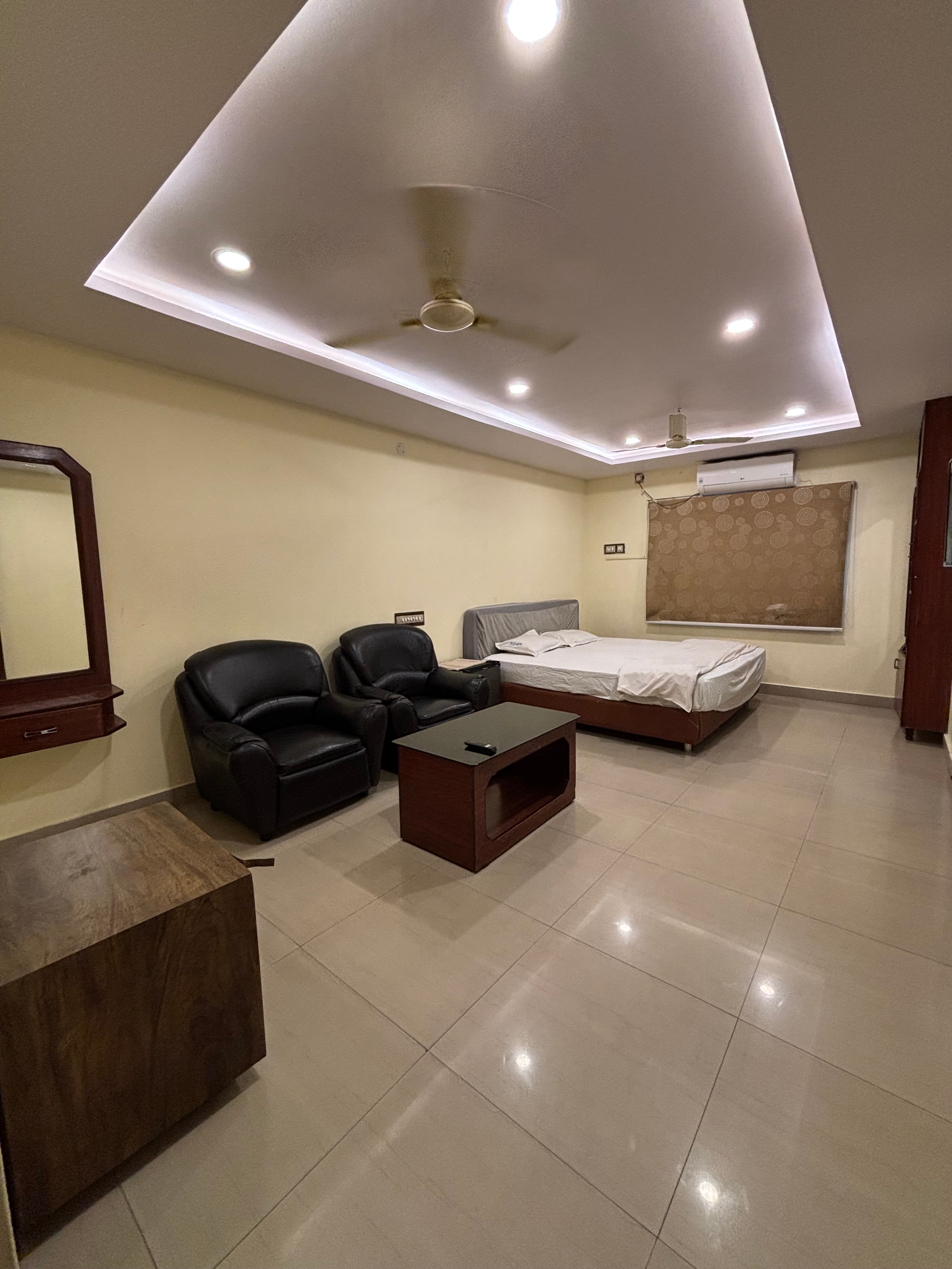 new sonar bangla guest house - Tap to explore photos