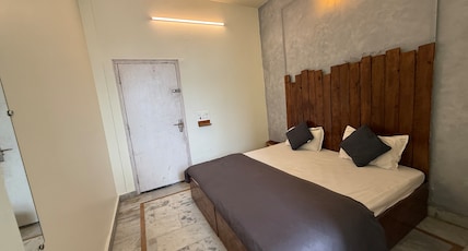 Flowstel Rishikesh Room Type - Standard AC room with Ganga and Mountain View