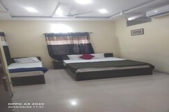 Hotel The Bliss Home Stay