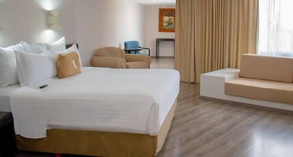 Best Western Plus Gran Hotel Morelia Room Type - Suite-1 King Bed, Non-Smoking, Junior Suite, Sofabed, Cable Tv, 32-Inch Television, Internet Access Best Western Plus Gran Hotel Morelia Room Type - Suite-1 King Bed, Non-Smoking, Junior Suite, Sofabed, Cable Tv, 32-Inch Television, Internet Access