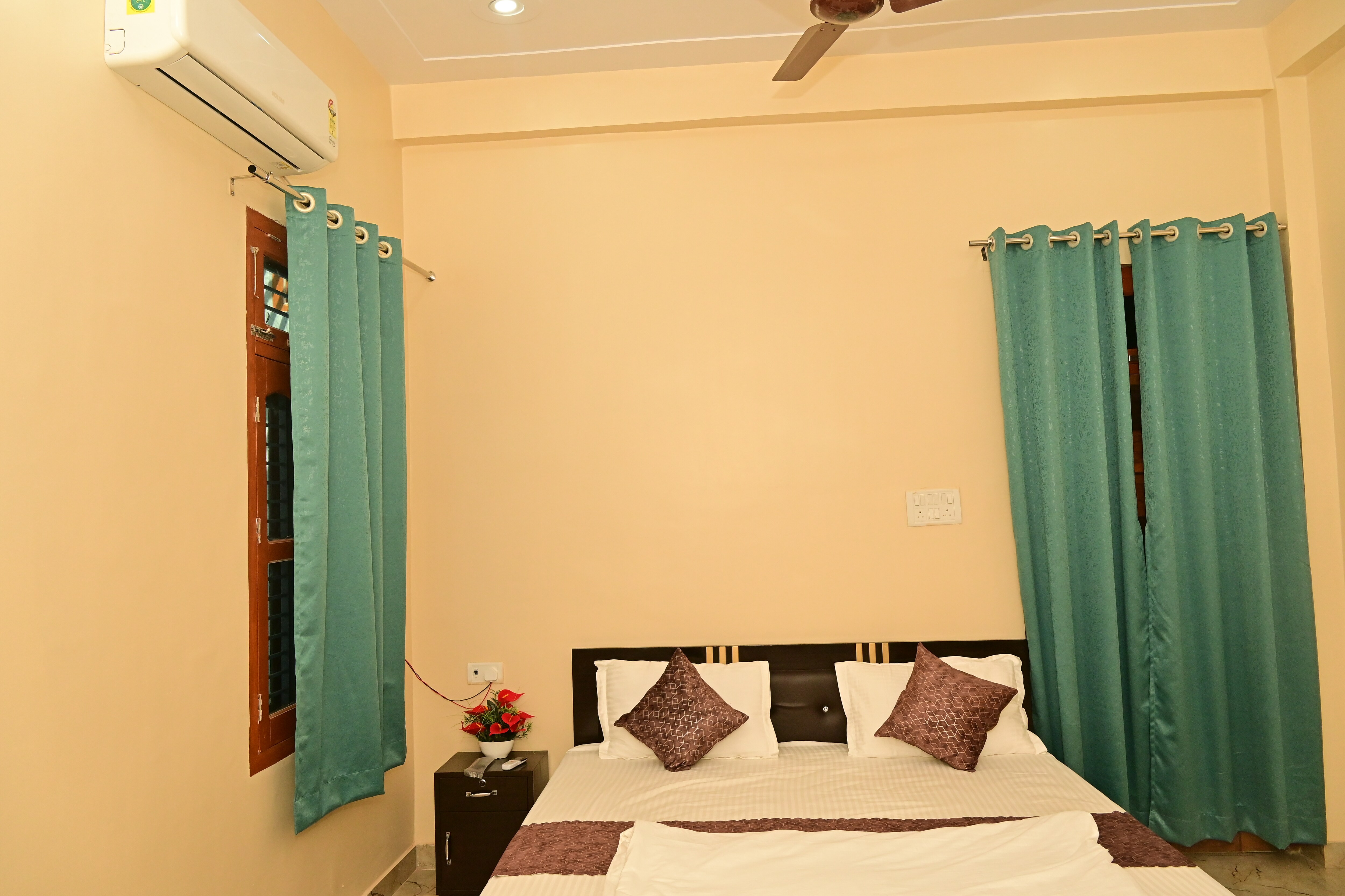 Atithya Stay - Tap to explore photos