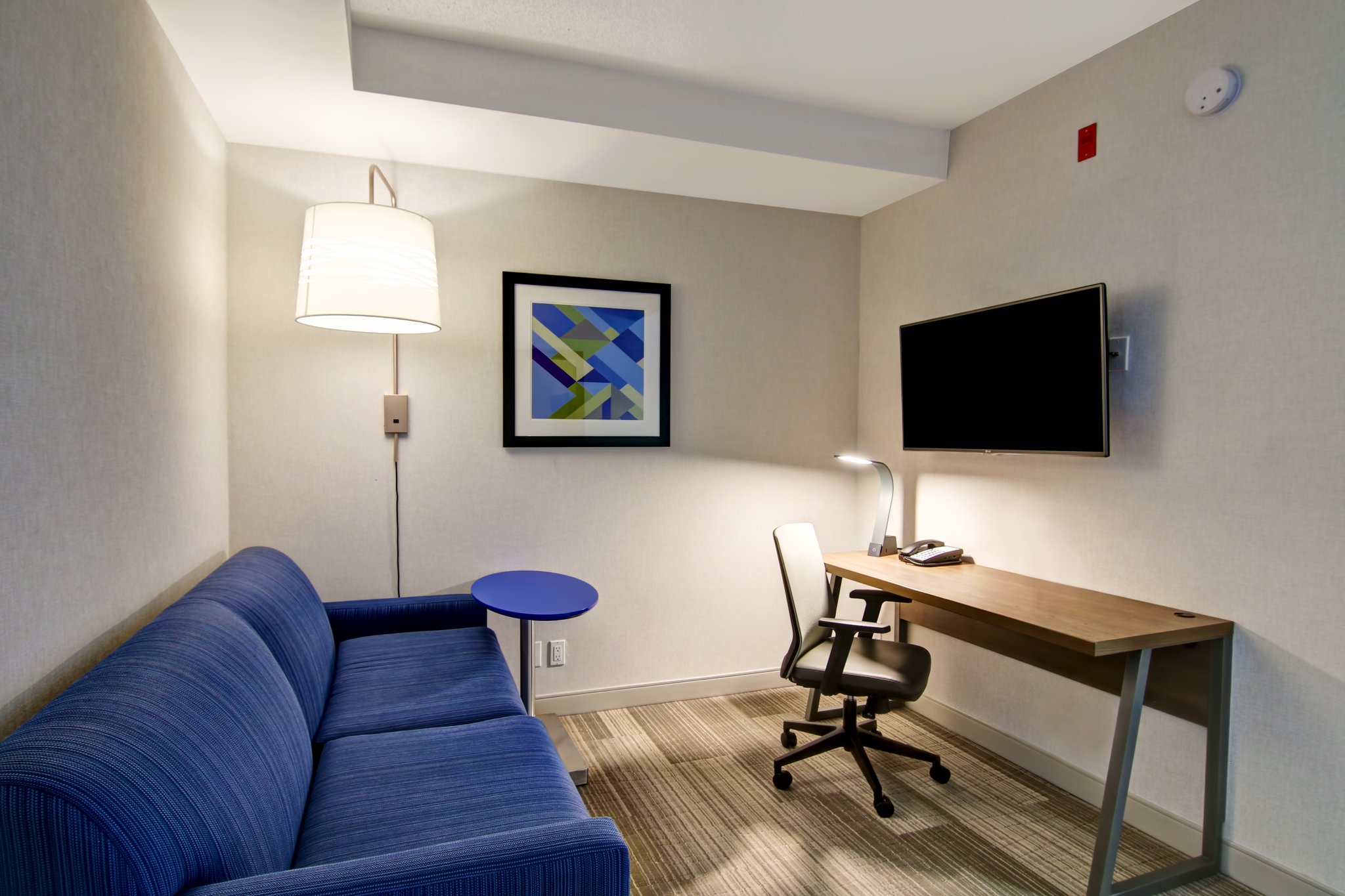 Holiday Inn Express Hotel & Suites Toronto - Markham - Tap to explore photos