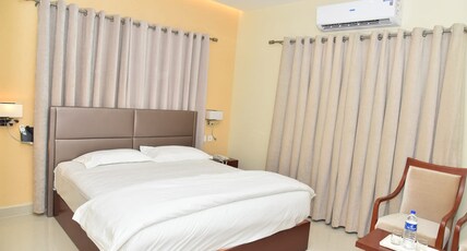 Ganesh Meridian Room Type - Deluxe Double Room