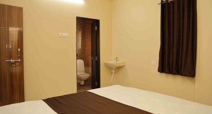 Laxmi Narayan Hotel Room Type - Family Room AC