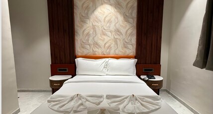 Hotel Aishwarya Room Type - Executive Suite Room