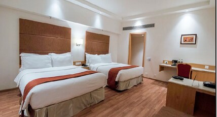 The Emerald Park Room Type - Family Room