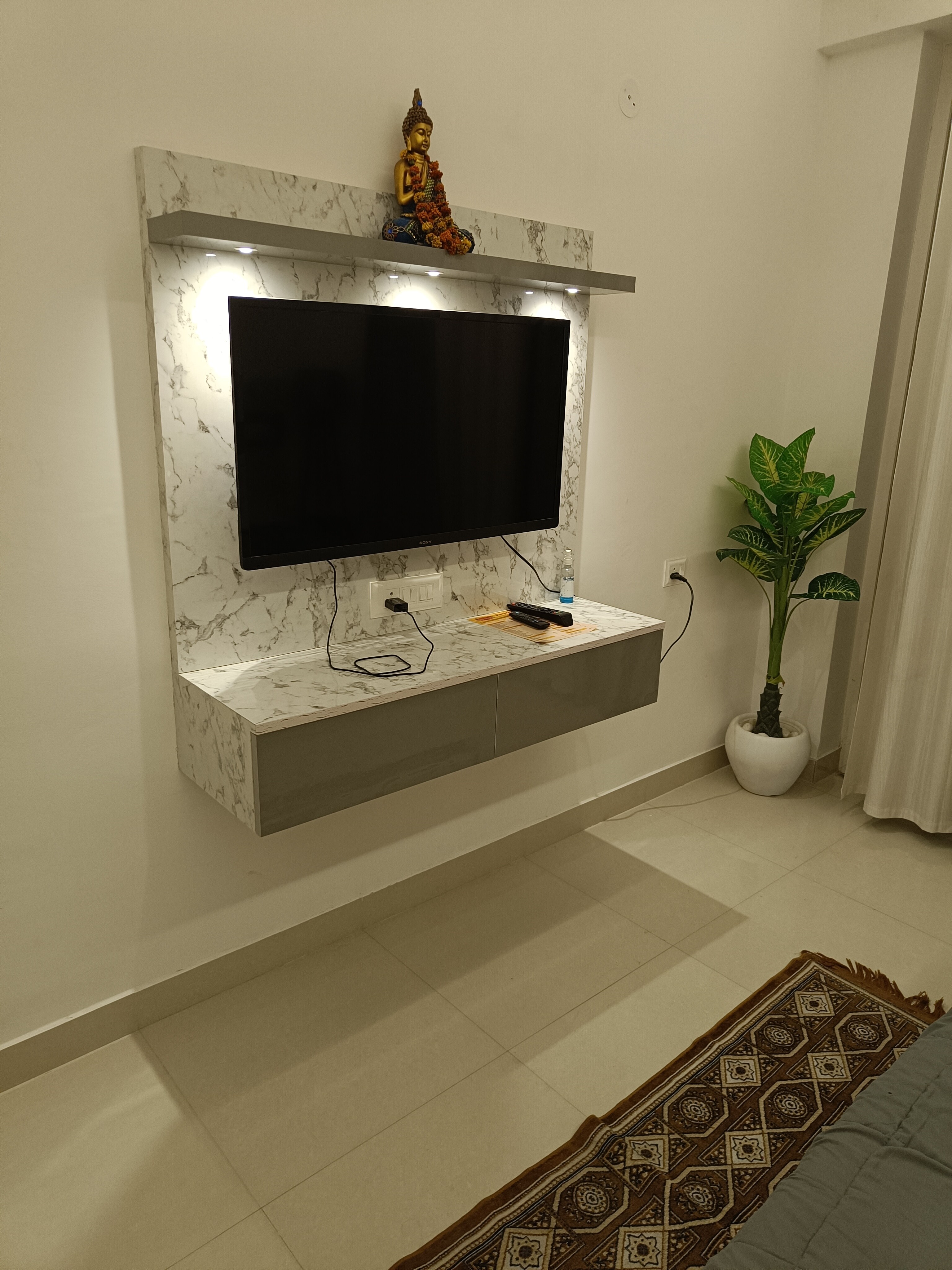 D'Stay Studio Apartment - Tap to explore photos