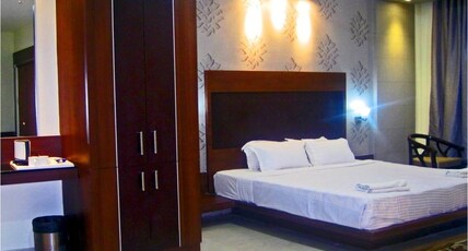 Hotel Sagar Tarang (Berries Group) Room Type - Deluxe Suite Sea View with Balcony