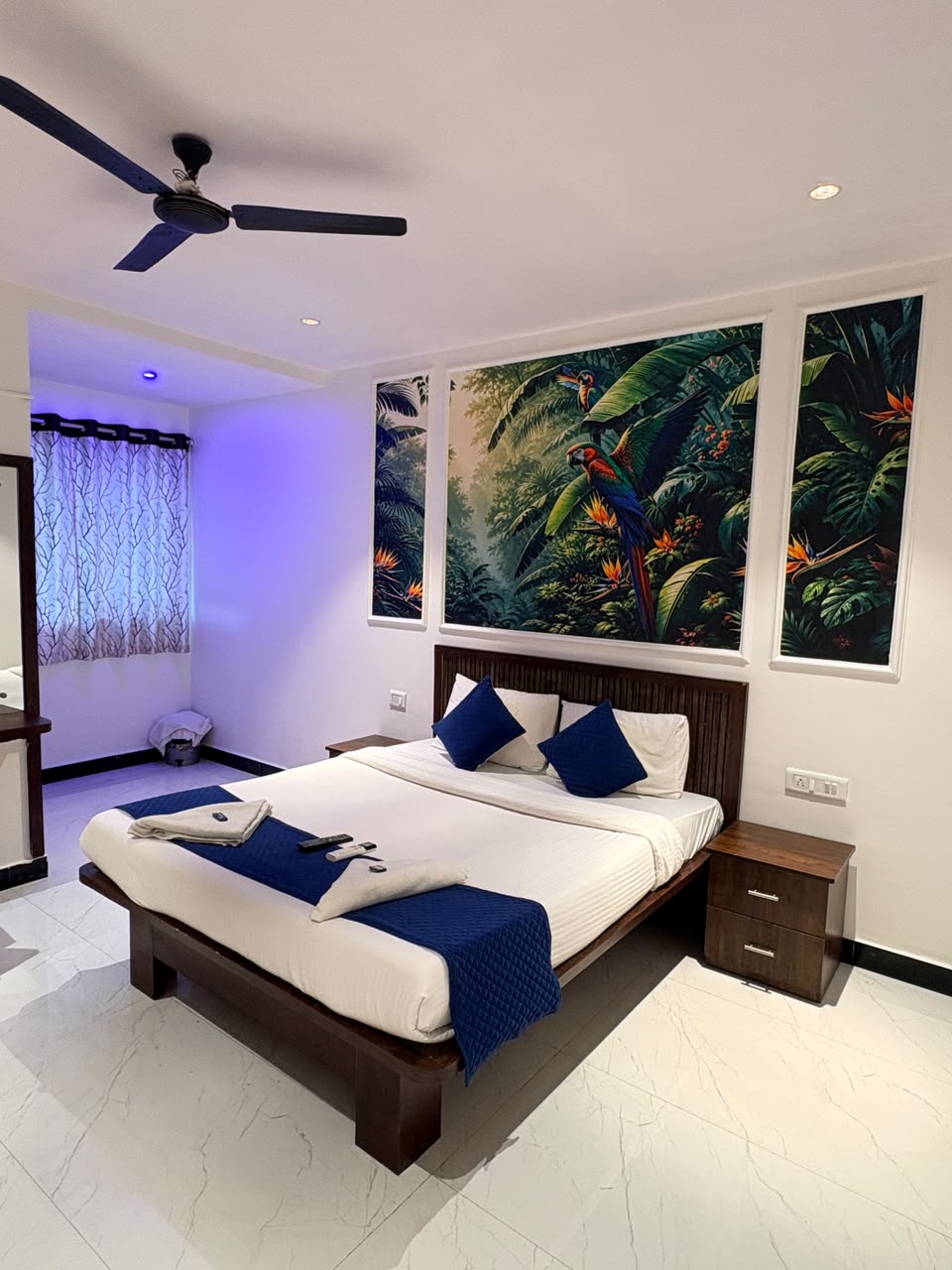 StarNexa Residency - Tap to explore photos