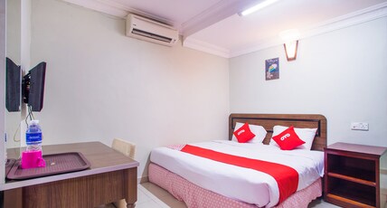 Hotel O Casavilla Hotel Room Type - Standard King