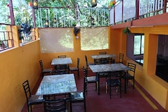JIJA HOMESTAY RESTAURANT