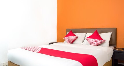 Capital O 664 Romance Hotel Room Type - Indonesia Standard Double