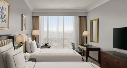 Swissotel Al Maqam Room Type - Classic Room Twin Partial Kaaba View