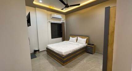 HOTEL THE GRAND MARUTI Room Type - Premier Room