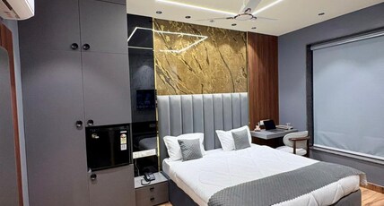Hotel Starway at Jindal Chowk Room Type - Deluxe Room