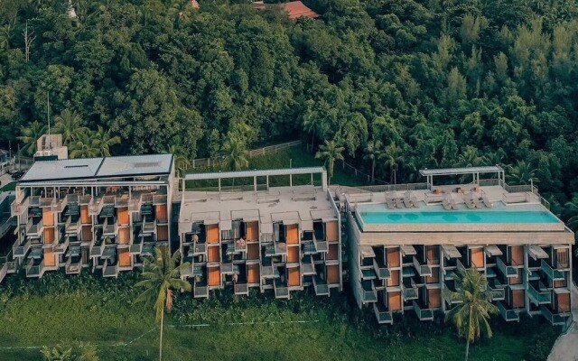 Varivana Resort Koh Phangan The Centara Collection - Tap to explore photos