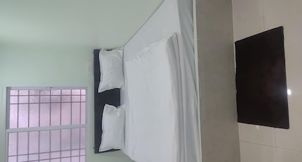 JAIN HOTEL SADHYA PALACE Room Type - Bedroom 16