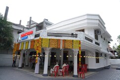 Sarovaram Inn