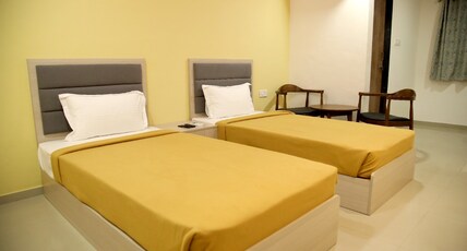 DIWALI INN Room Type - Twin Bed
