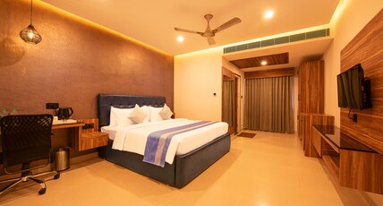 Home Town Galleria Manipal Room Type - Standard King Bed Room