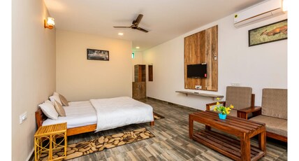 Grand Narmada Homestay Room Type - Delux double room