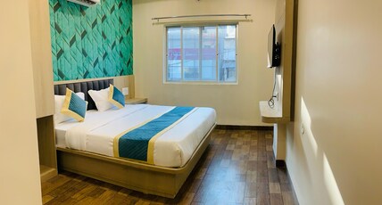 Hotel Bhavna Palace Rajwada Indore Room Type - Deluxe Ac