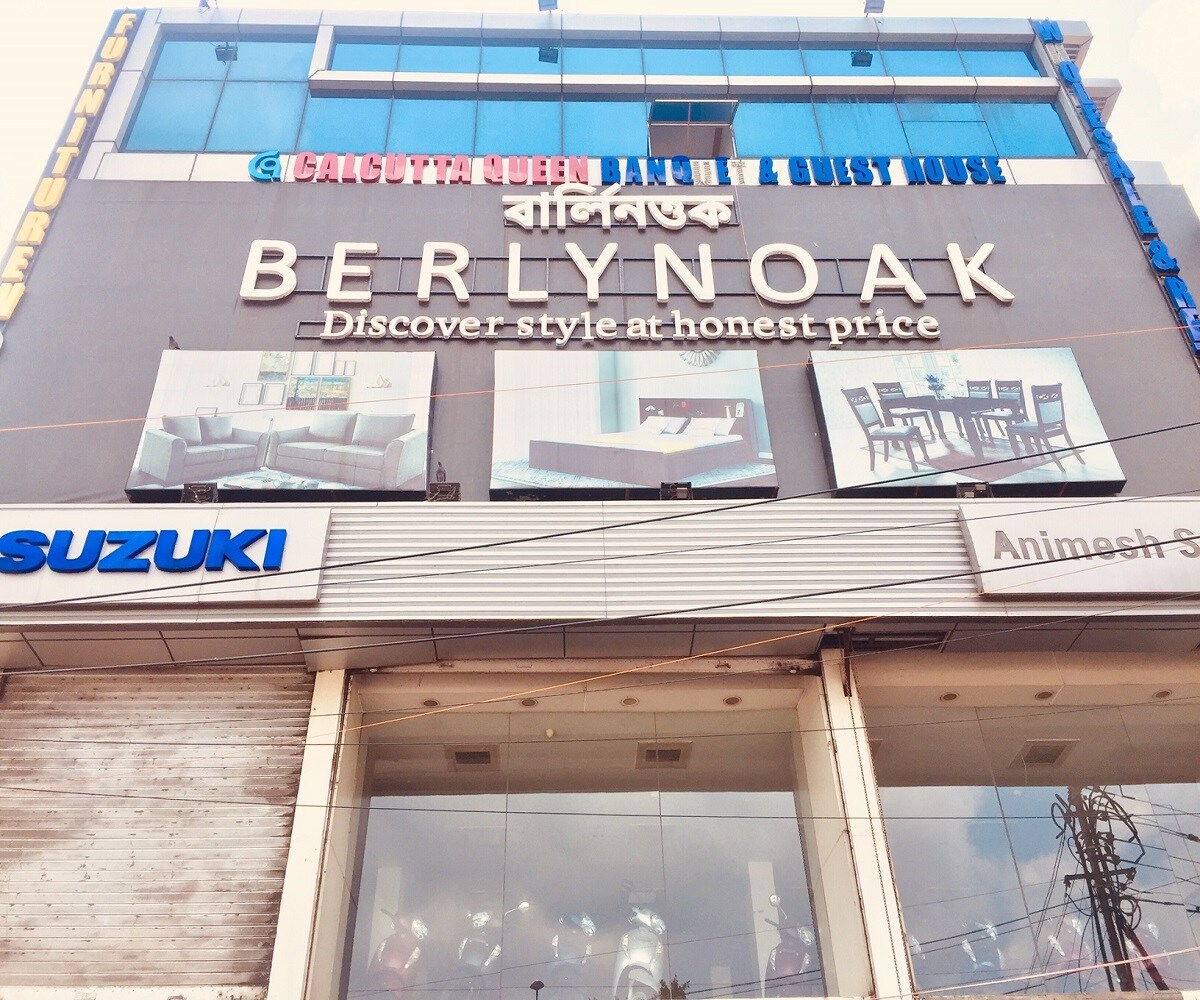 Calcutta Queen - Tap to explore photos