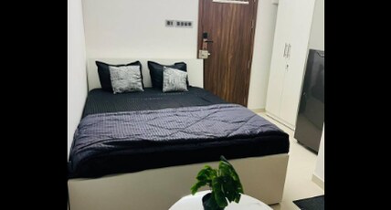RiverEdge Studio Near Airport Couple Friendly Room Type - RiverEdge Studio Near Airport Couple Friendly