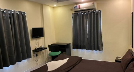 woods villa Room Type - Standard AC