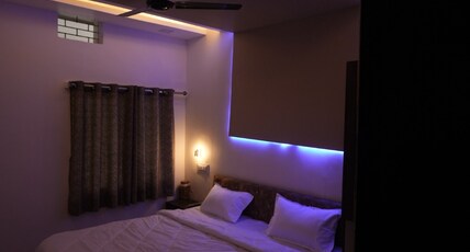 Green Aura home stay Room Type - Delux Room
