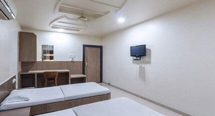 VSM International Room Type - Twin Bed Deluxe Room