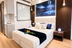 Golden sunrise studio apartment