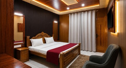 The Gautam Resort Room Type - Premium King Room with Garden View