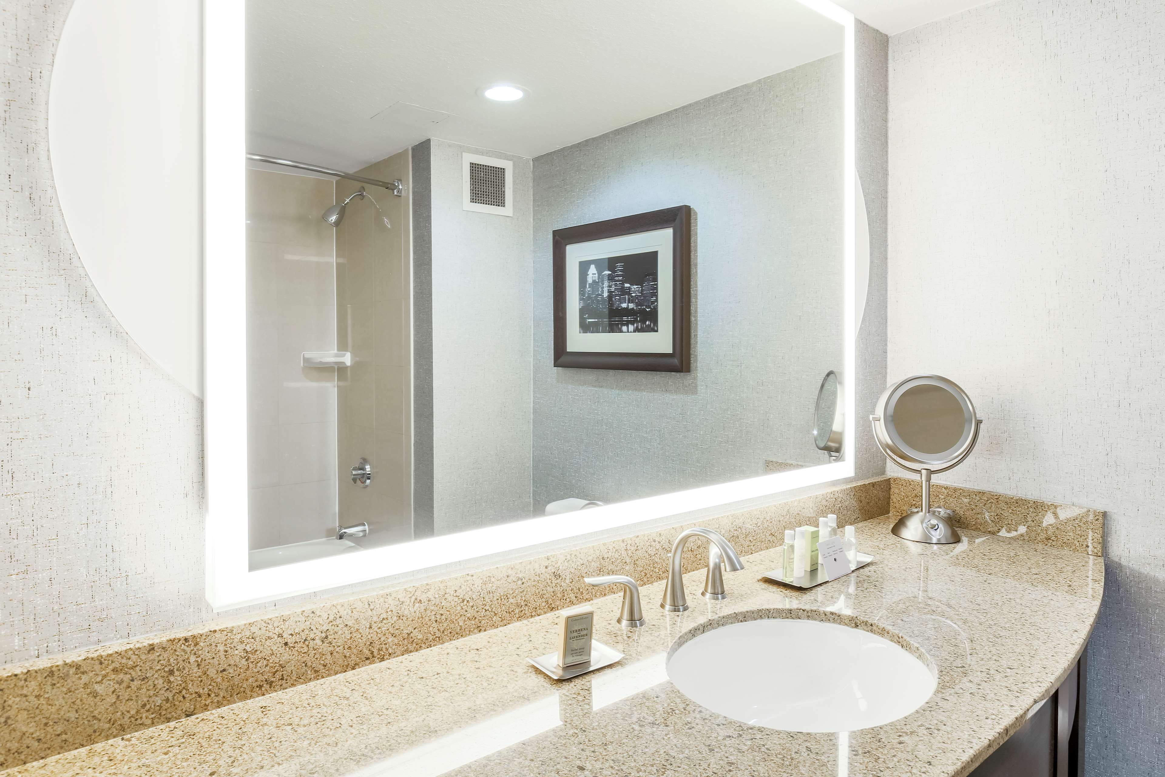 DoubleTree by Hilton Austin - University Area - Tap to explore photos
