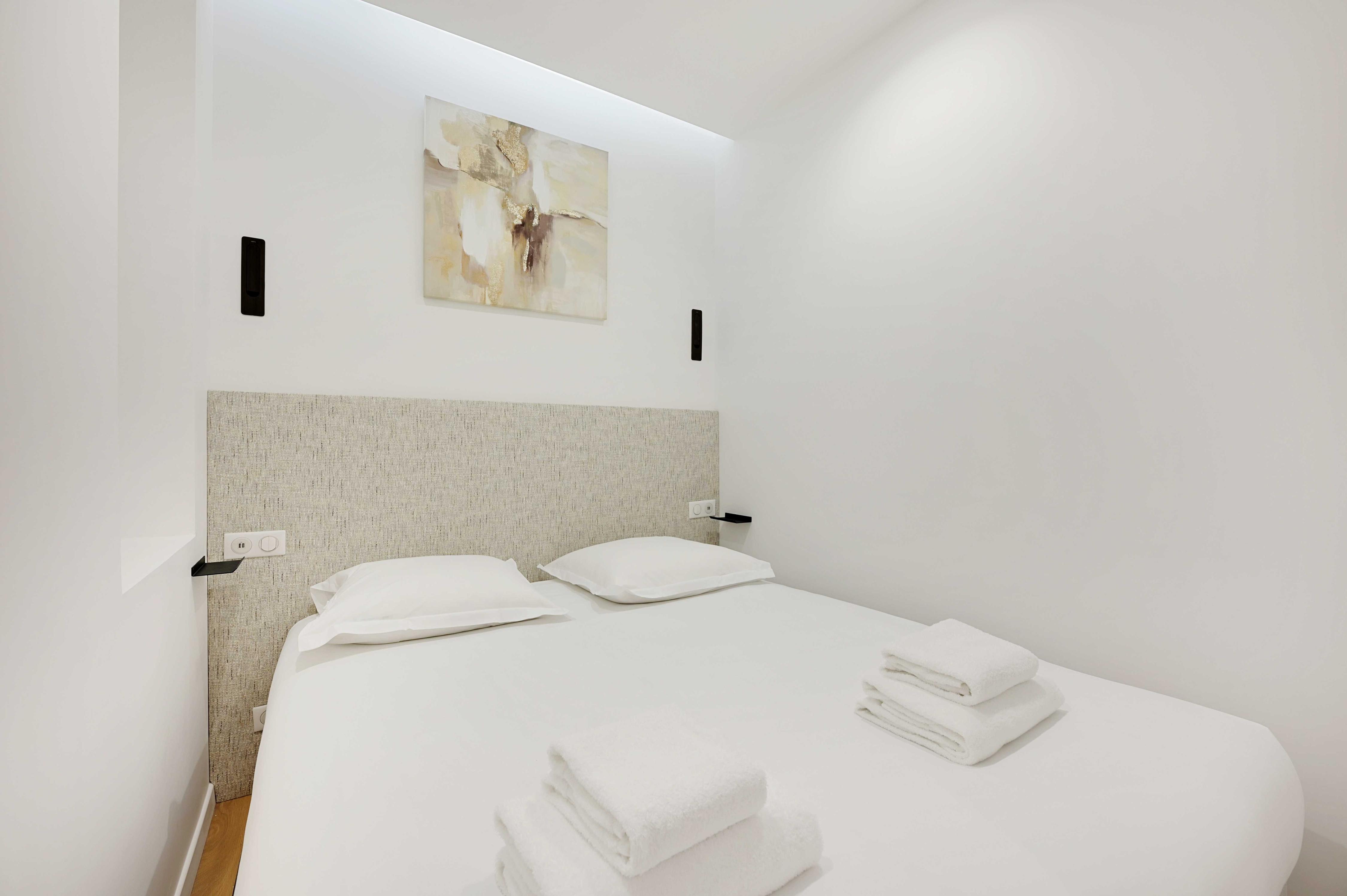 Charming apartment - 3BR/8P -Centre Pompidou - Tap to explore photos