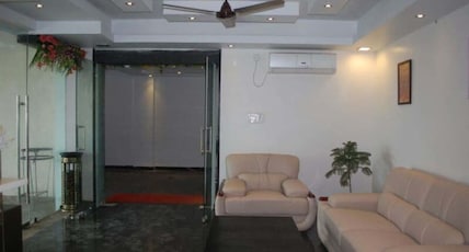 Hotel Poddar Regency Room Type - Suite Room Hotel Poddar Regency Room Type - Suite Room