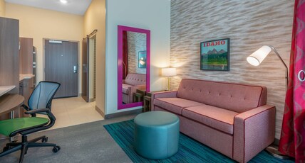 Home2 Suites by Hilton Pocatello Room Type - 1 KING STUDIO SUITE NOSMOK