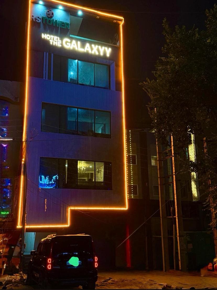 Super Hotel O The Galaxyy - Tap to explore photos