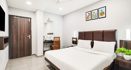 Palette Country Club Surat Room Type - Classic