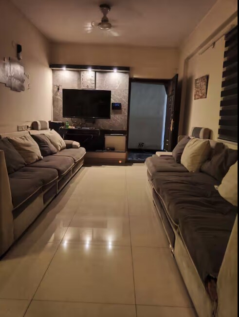 Ultra Luxury, Party house, 2Bhk with Ready kitchen - Tap to explore photos