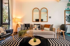 tisyastays | The Meredian Villa D