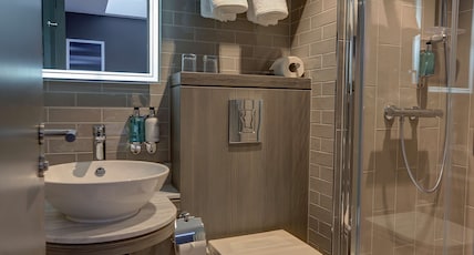 Best Western Plus Vauxhall Hotel Room Type - 1 Double Bed, Non-Smoking, Standard Room, No Window In Room, Free Internet Best Western Plus Vauxhall Hotel Room Type - 1 Double Bed, Non-Smoking, Standard Room, No Window In Room, Free Internet