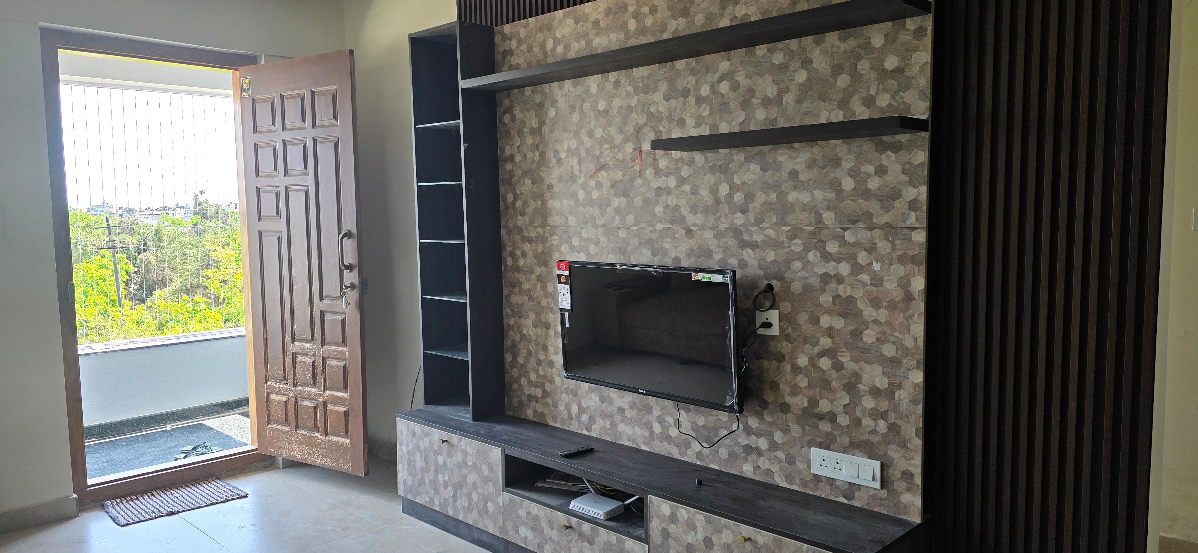 3 BHK service apartment - Tap to explore photos