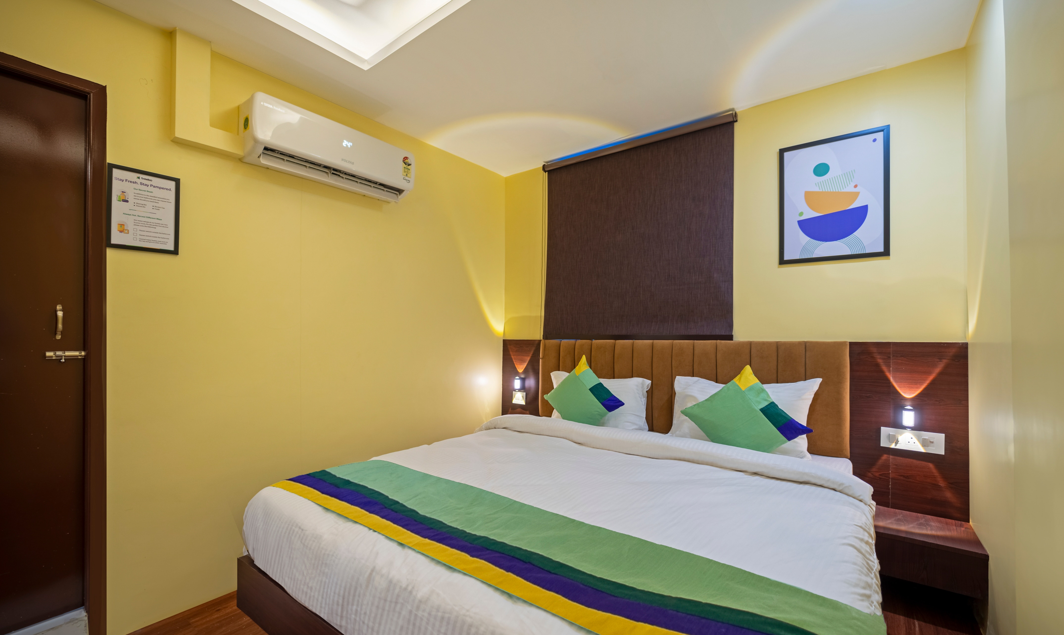 Treebo Taj Square, 10 Mins From Airport - Tap to explore photos