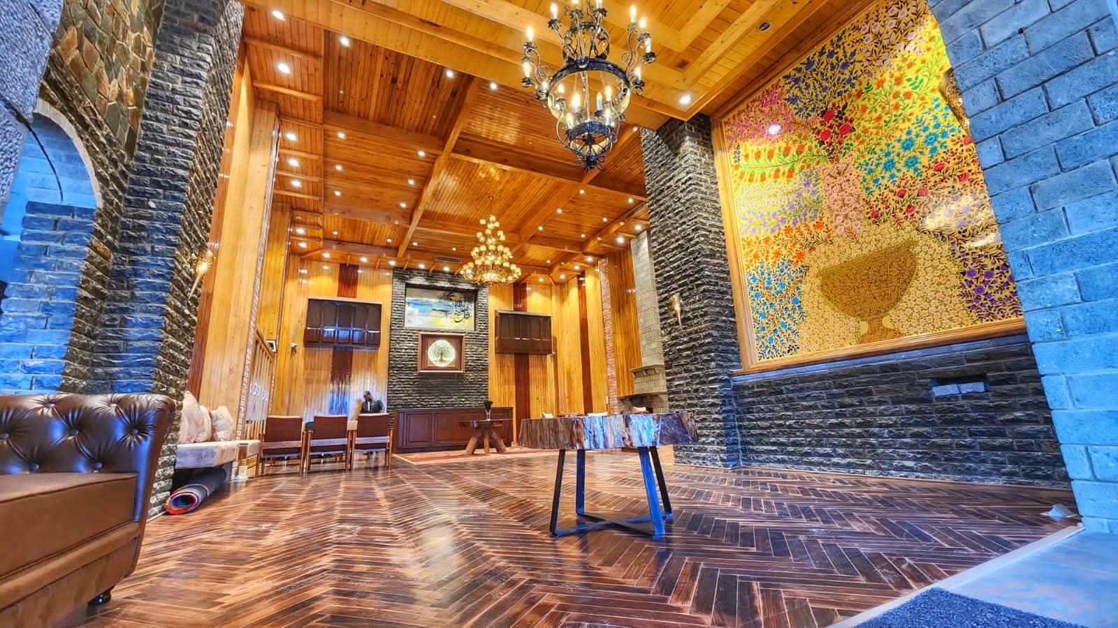 Main gallery