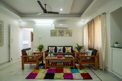 Kuvera Luxe Retreat near Delhi Airport and Spinal Injury Hospital Vasant Kunj