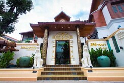 Sunday Villa Sirilanna Hotel