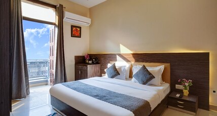 Shyama Inn by Rivlet Room Type - Premium Room with Balcony